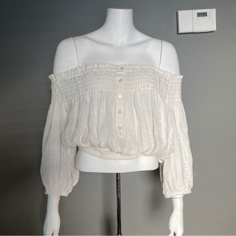 Free People off the shoulder top peasant white small